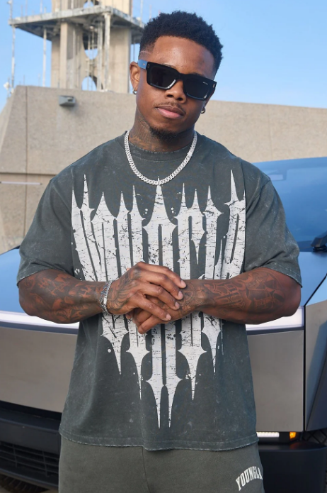 PLAYERA YLA REVENGE